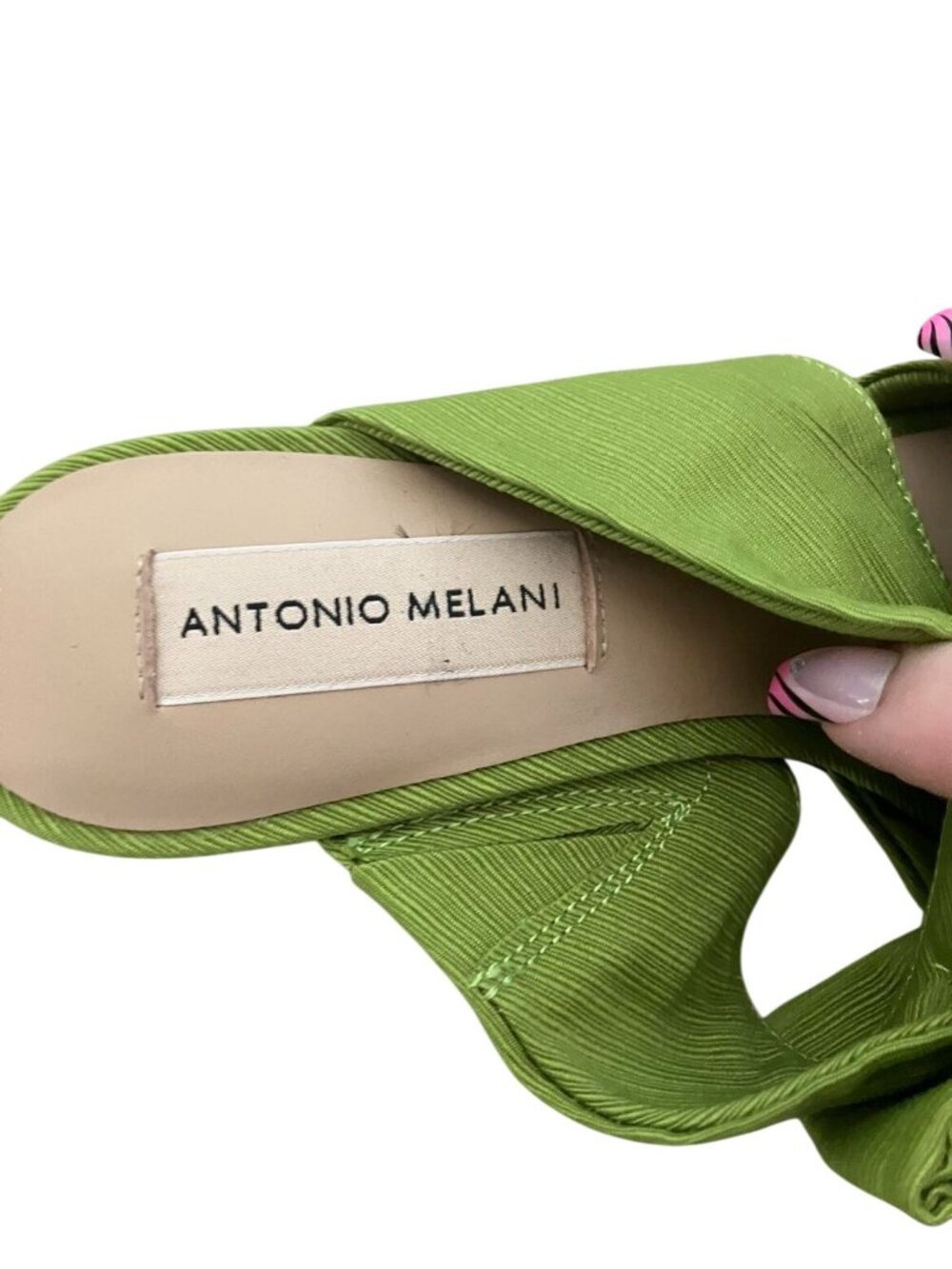 Antonio Melani Green Bow Detail Slide Heels Size 6.5M - Picture 3 of 4